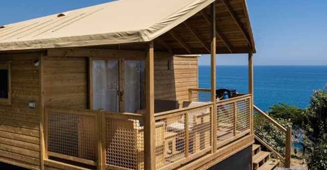 ECOLODGE <br><span class="subtitle-room">2 habitacions – 7 pers max – Costat mar</span>