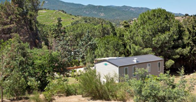 MOBILE HOME PREMIUM 2 HAB 2 SDB costat muntanya (4 persones)
